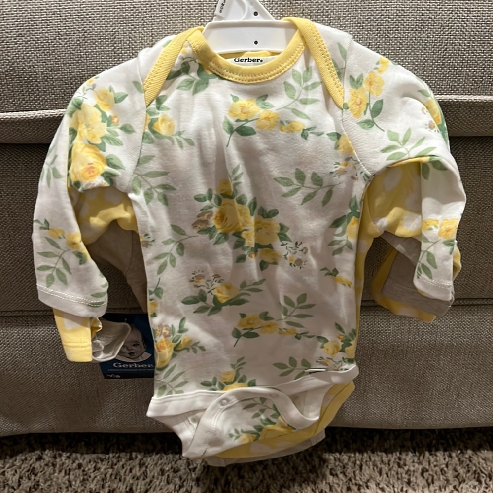 New pack of gerber onsies